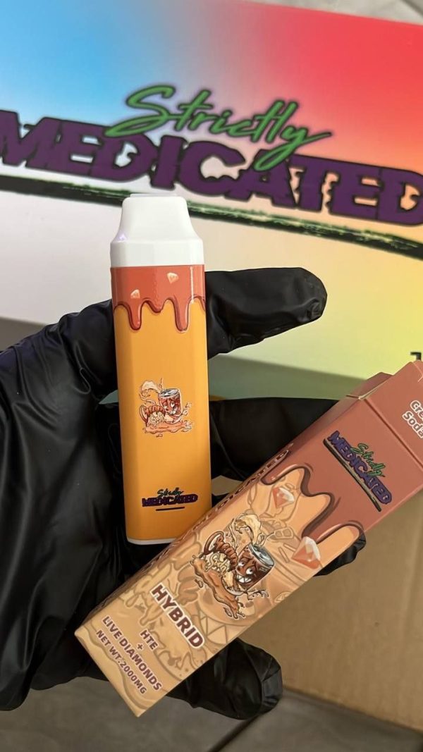 IMG_2606.jpg 2G STRICTLY MEDICATED DISPOSABLE